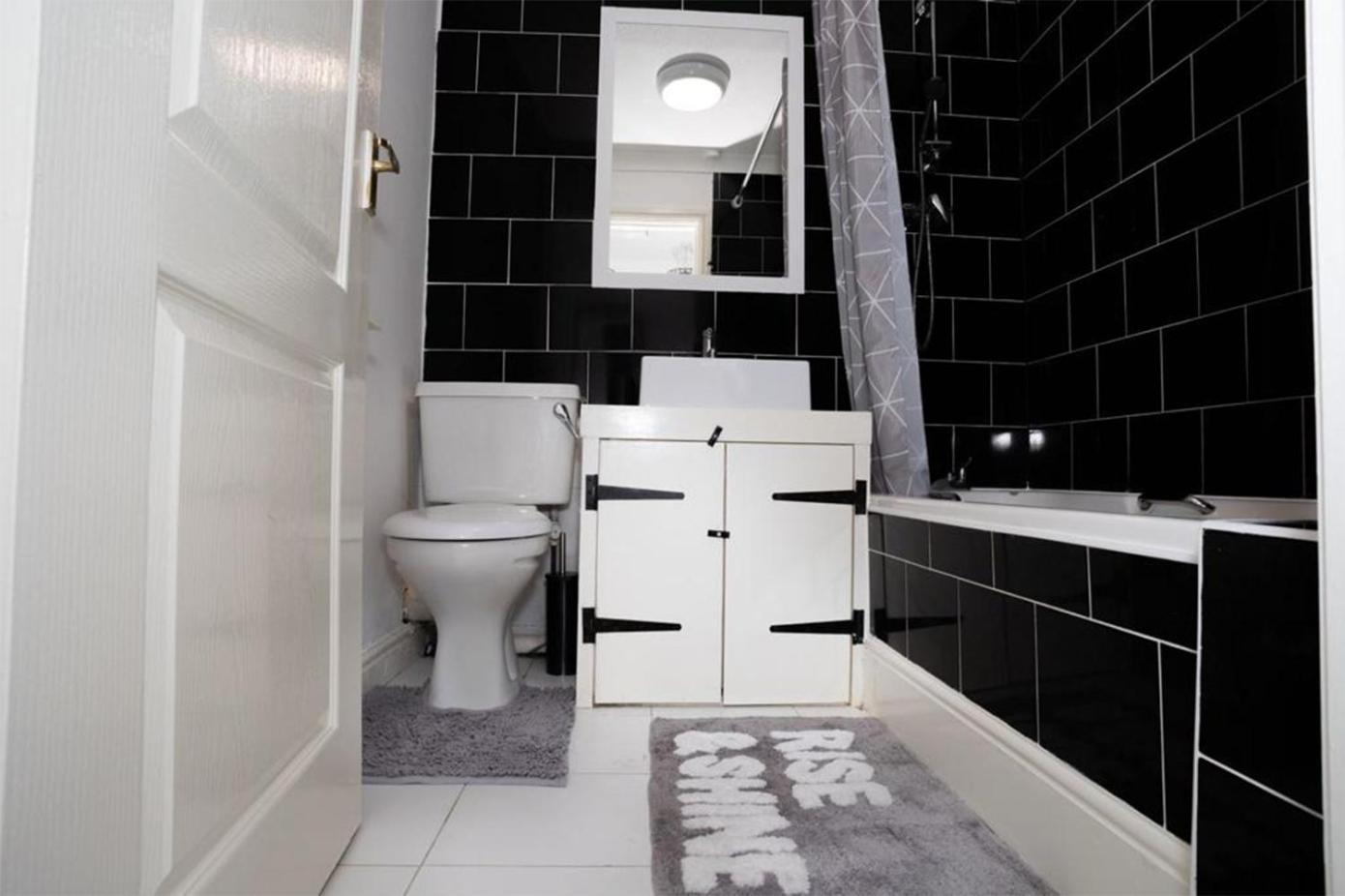 Haydock Cozy 2-Bedroom Home With Free Parking المظهر الخارجي الصورة