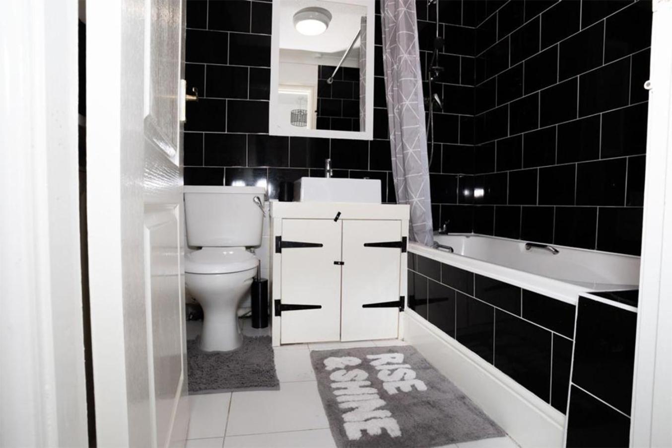 Haydock Cozy 2-Bedroom Home With Free Parking المظهر الخارجي الصورة